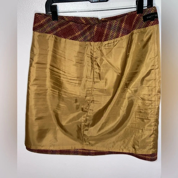 Talbots, 8, a-line wool blend tweed pattern faux slant, front pockets lined mini - Picture 6 of 8